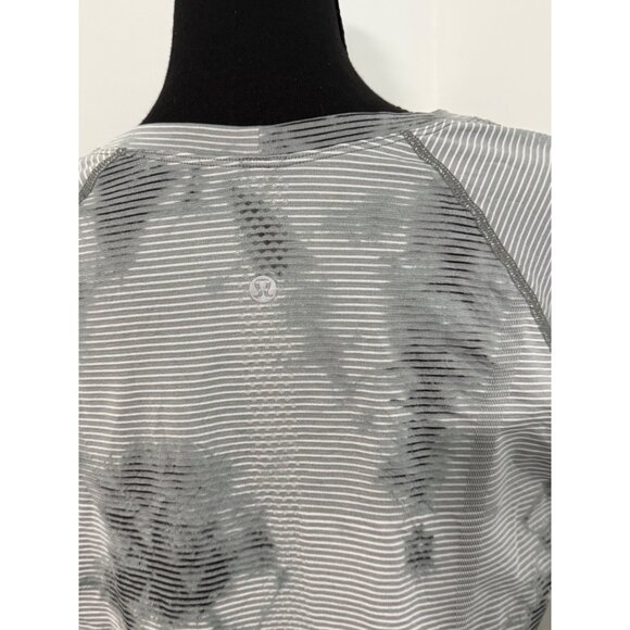 Lululemon Swiftly Tech T-Shirt Womens 12 Gray White Tie-Dye Gym Activewear Yoga - Picture 3 of 13